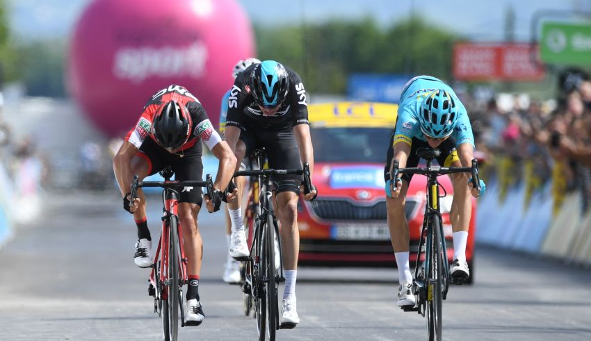 6ο εταπ – Ο JakobFuglsang κερδίζει