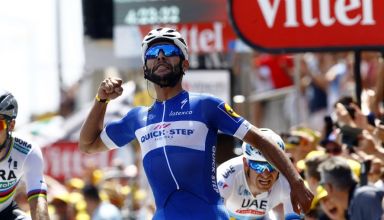1o εταπ – O Gaviria φορά την κίτρινη φανέλα, οι Froome και Quintana χάνουν χρόνο!