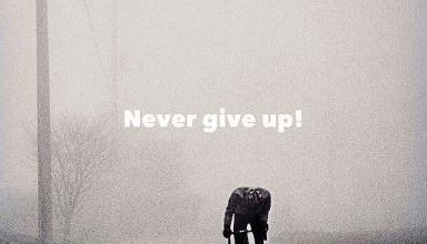 Never give up - Βίντεο