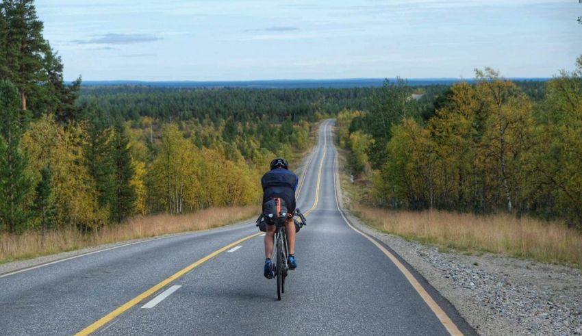 Ποδηλατώντας χωρίς υποστήριξη – Ευρώπη Αφρική σε 72 μέρες