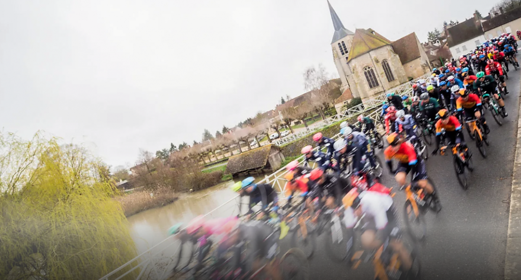 UCI – Τα Μνημεία το φθινόπωρο μαζί με ένα μικρότερο Giro