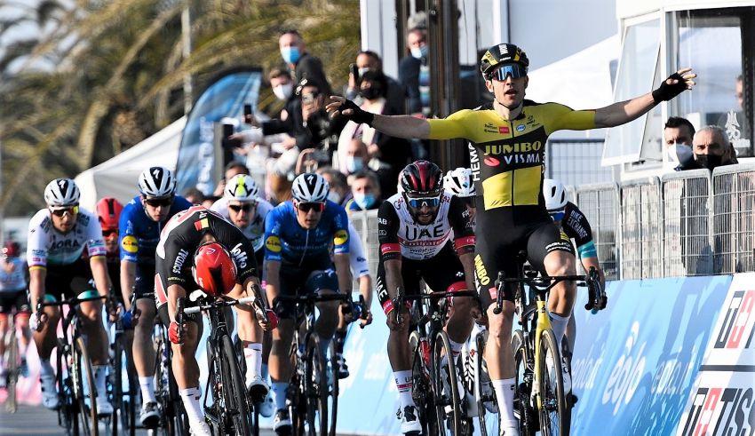 1ο εταπ – Εναρκτήρια νίκη για τον Wout van Aert