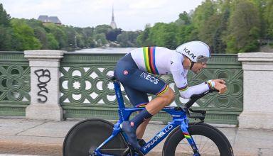 1ο εταπ – Ο Filippo Ganna πάλι στα ροζ!