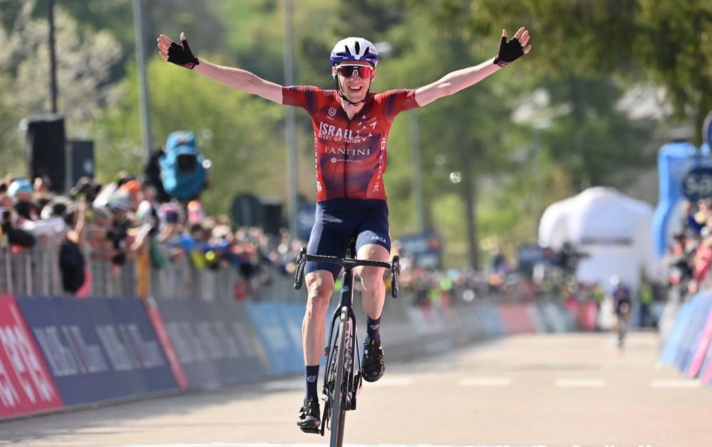 17ο εταπ – Η νίκη του Martin, η αδυναμία του Bernal