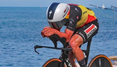 1ο εταπ – Πρώτη ροζ φανέλα για Evenepoel