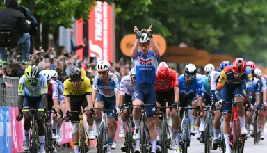 3ο εταπ – Νίκη για Tim Merlier στο τελικό σπριντ