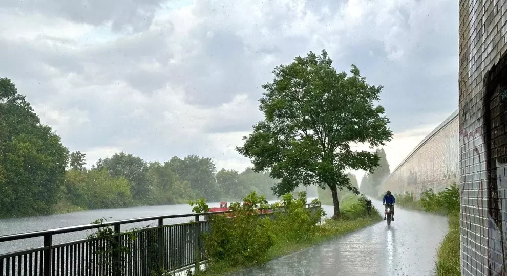 Πρώτη βόλτα με βροχή – Μια καινούργια περιπέτεια!